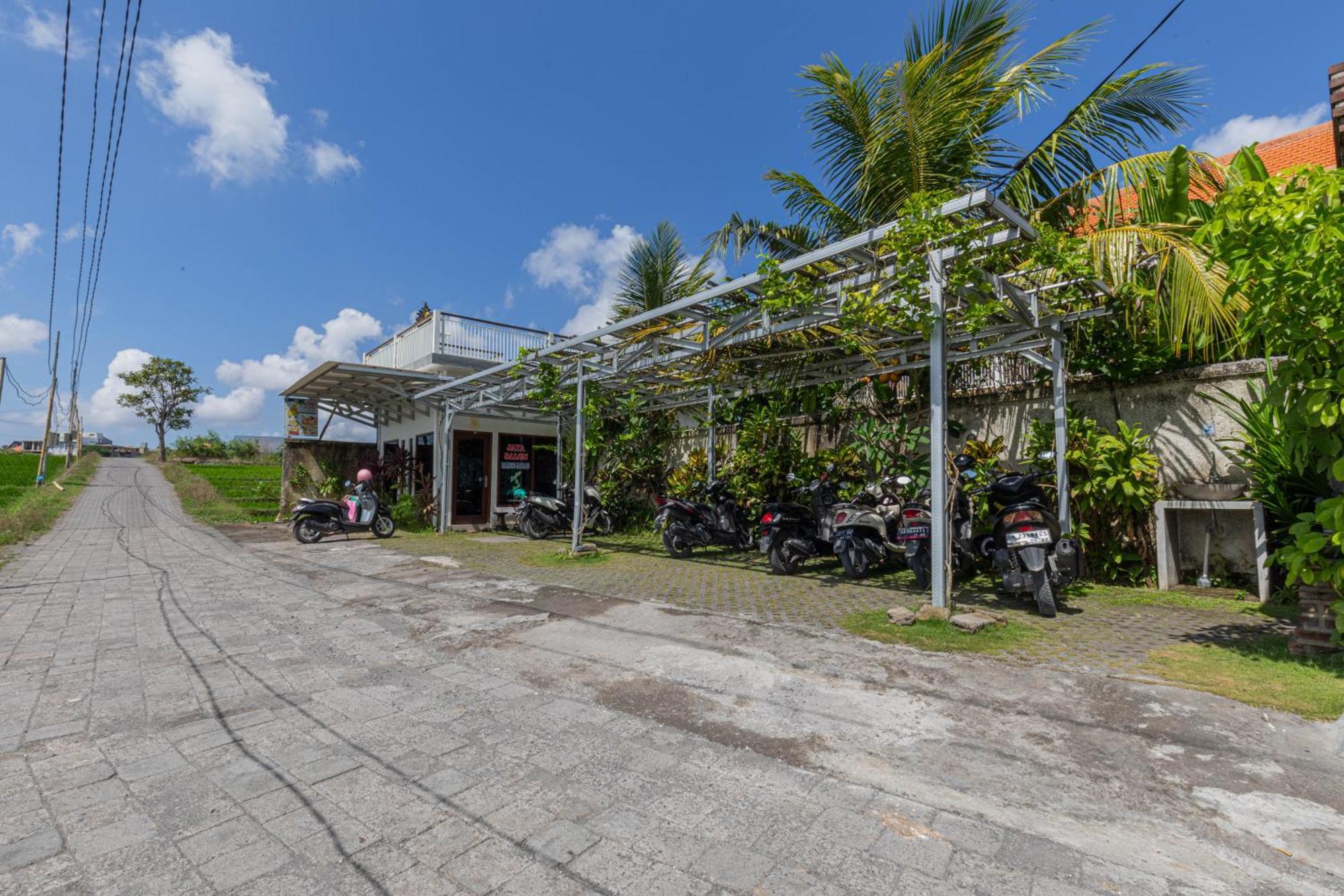 Frangipani House And Spa By Ecommerceloka Hotel Canggu  Exterior photo